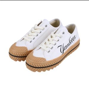 MLB Korea New York Yankees Playball Chunky Shoes